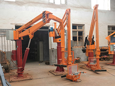 Aplikacija automatskog ulivanja manipulatora u poduzećima